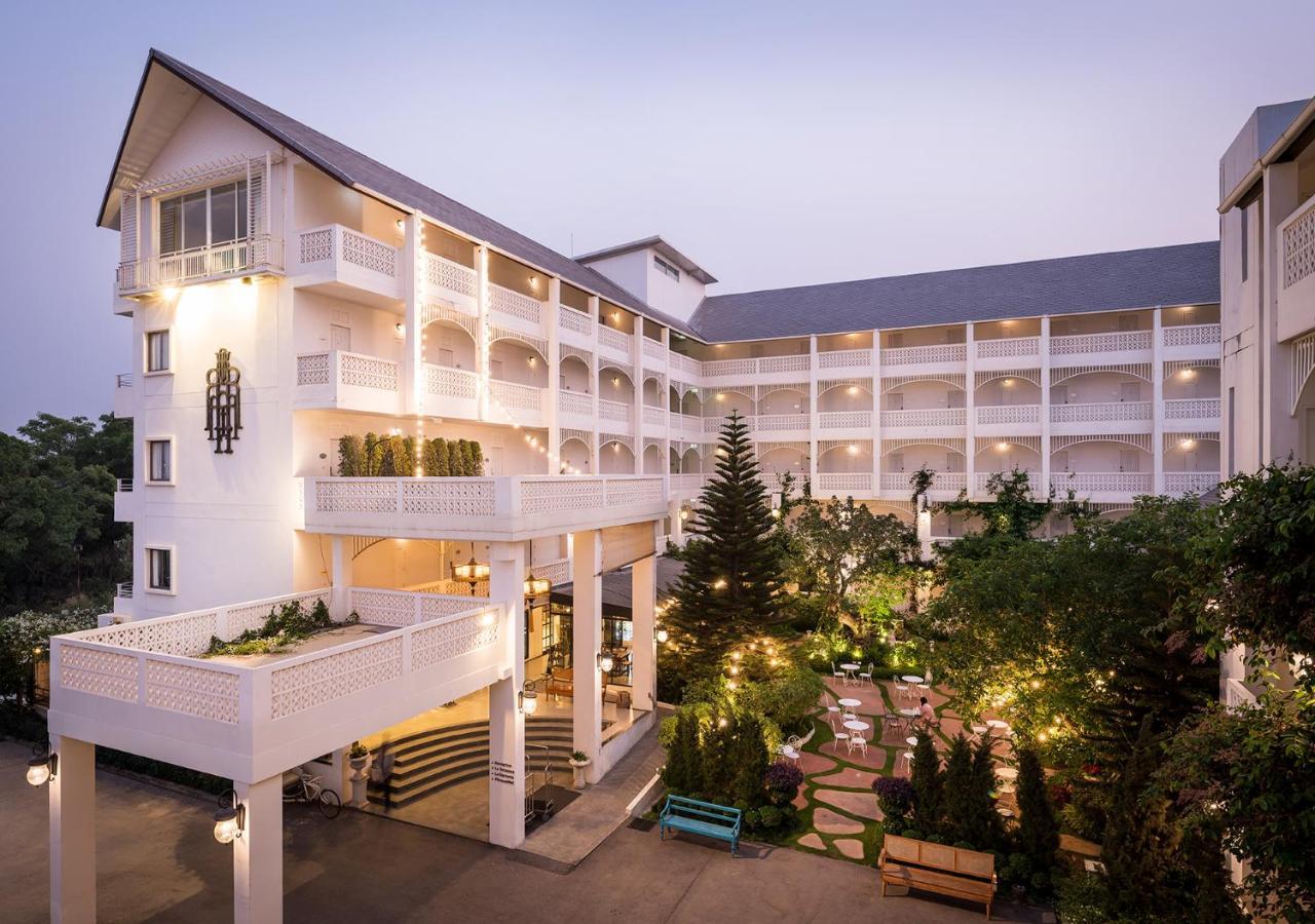 Koranaree Courtyard Boutique Hotel Nakhonratchasima Exteriör bild