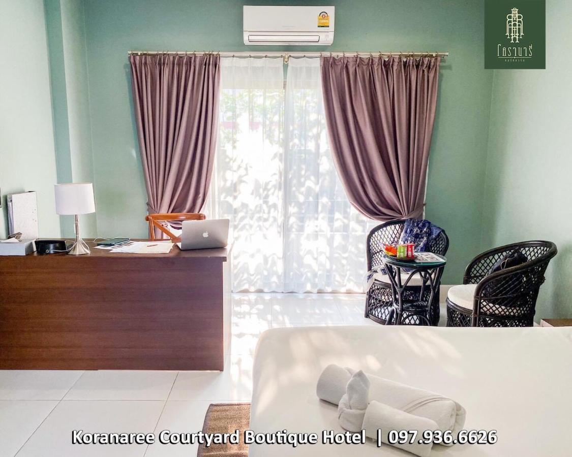 Koranaree Courtyard Boutique Hotel Nakhonratchasima Exteriör bild