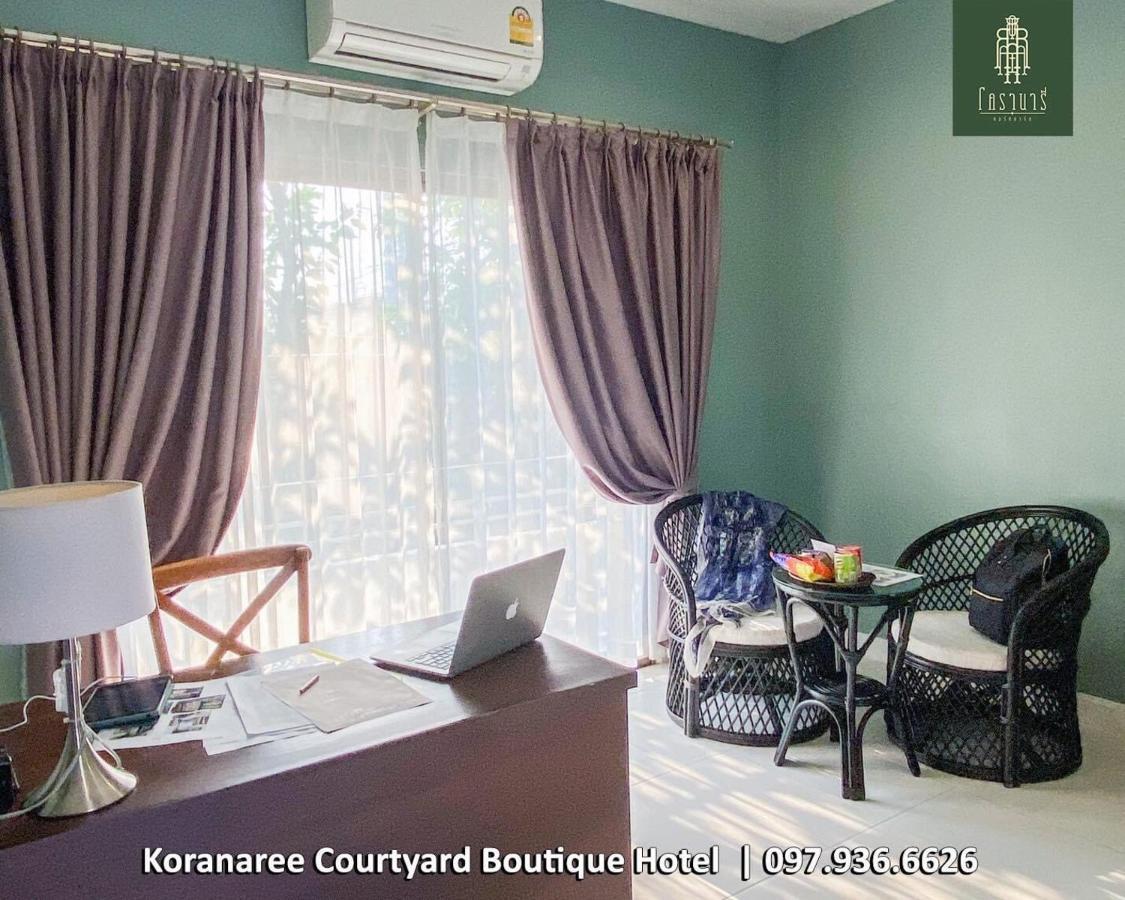 Koranaree Courtyard Boutique Hotel Nakhonratchasima Exteriör bild